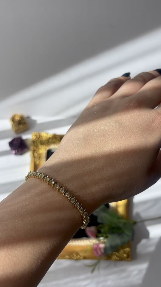 14K Gold Kaplama Çizgili Zirkon Taşlı Su Yolu Bileklik
