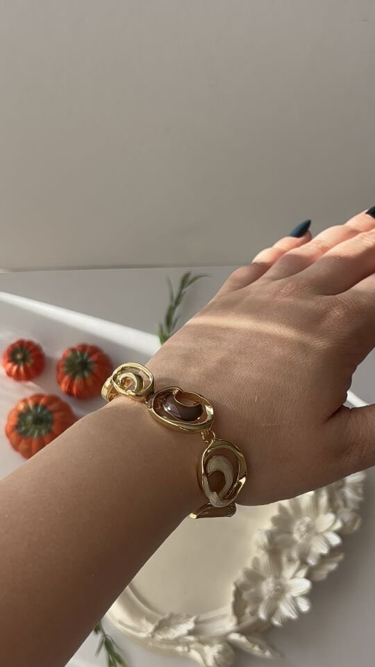 Gold Mineli Desenli Oval Bileklik