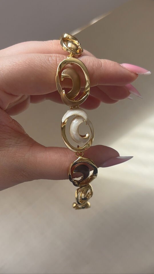 Gold Mineli Desenli Oval Bileklik